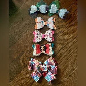 Disney Themed Bow Bundle